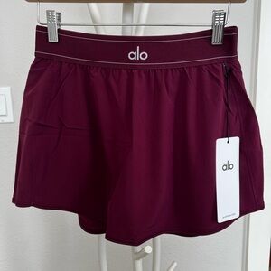 ALO Yoga Women's Burgundy Match Point  skirt- medium